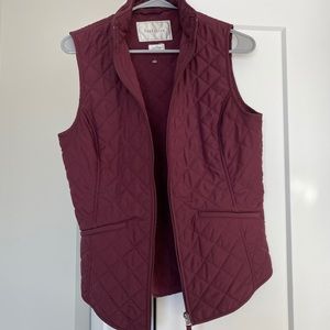 Cute VanHeusen vest